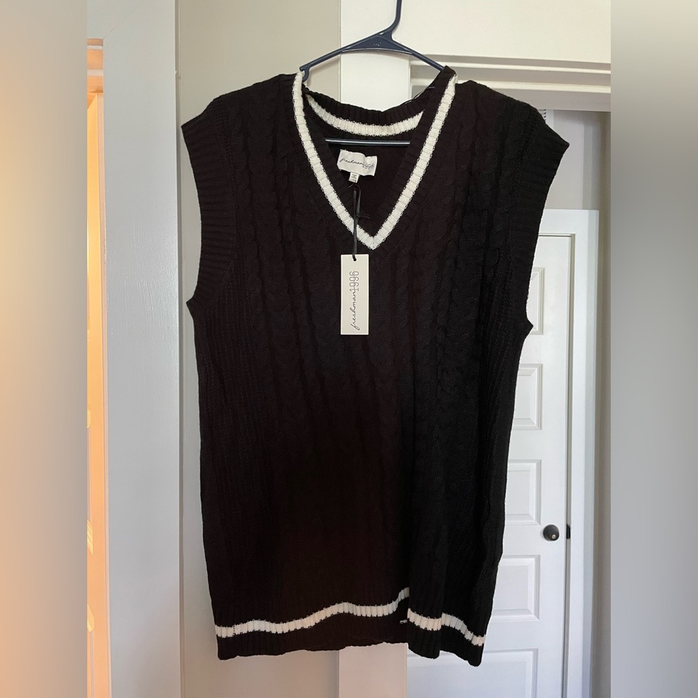 Fall vest size L